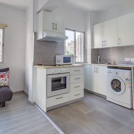 Downtown Larnaca Apartment Ngoại thất bức ảnh